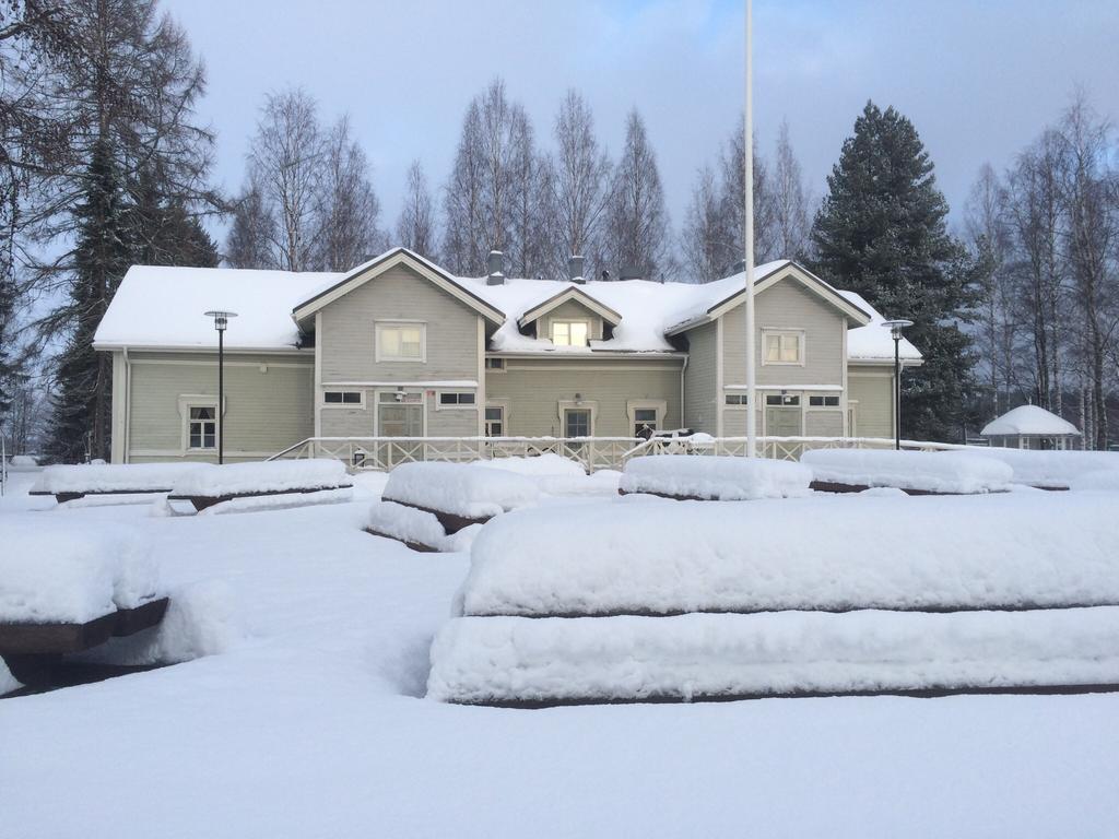 Koljonvirran Kartano Hotel Iisalmi Exterior foto